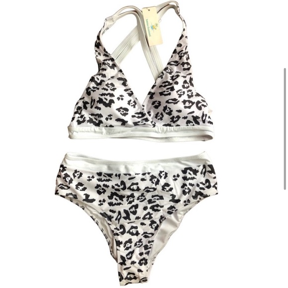 New Beachsissi Bikini Swim - Picture 4 of 5